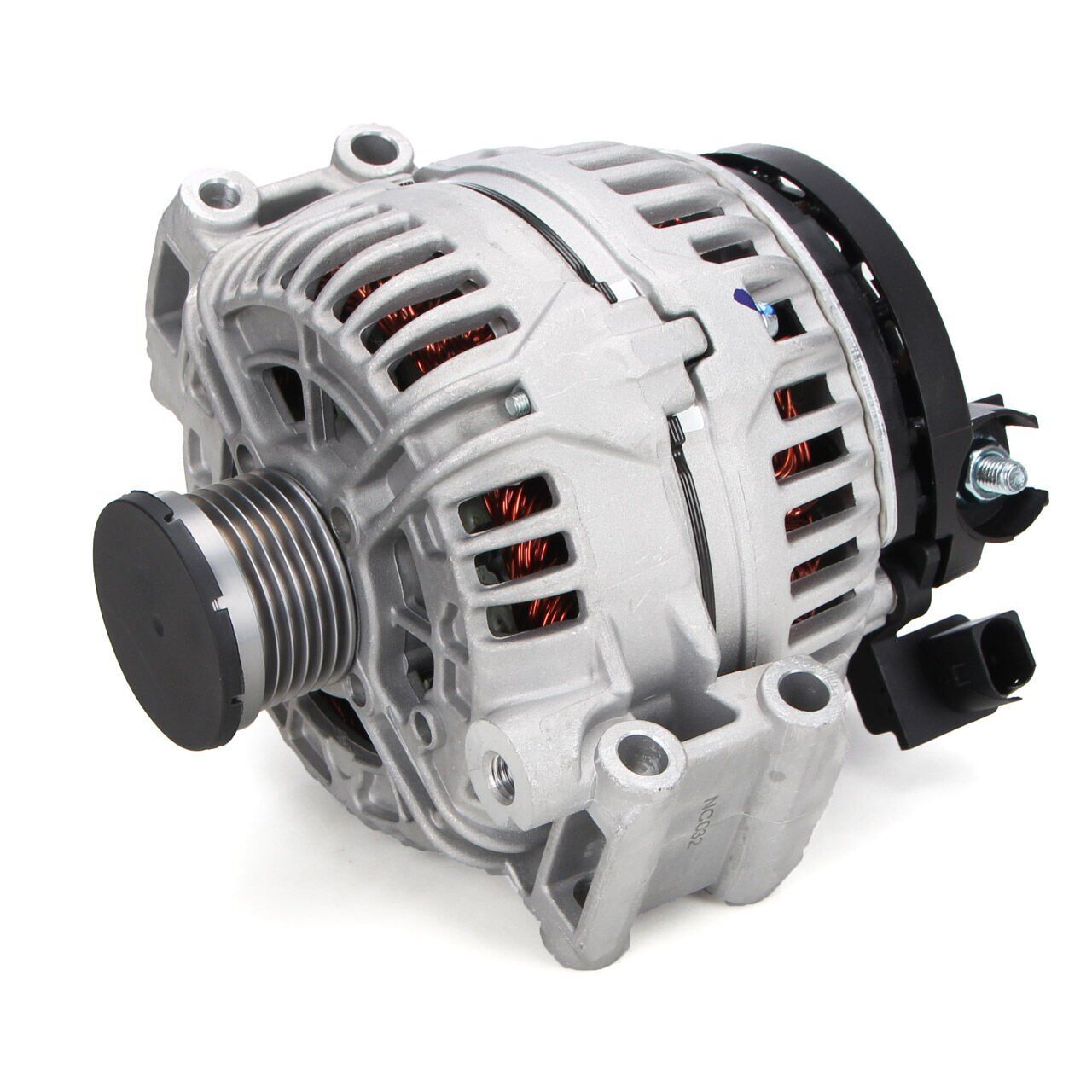 Bmw E90 Kasa 316i N45 Motor Alternatör Şarj Dinamosu 150A