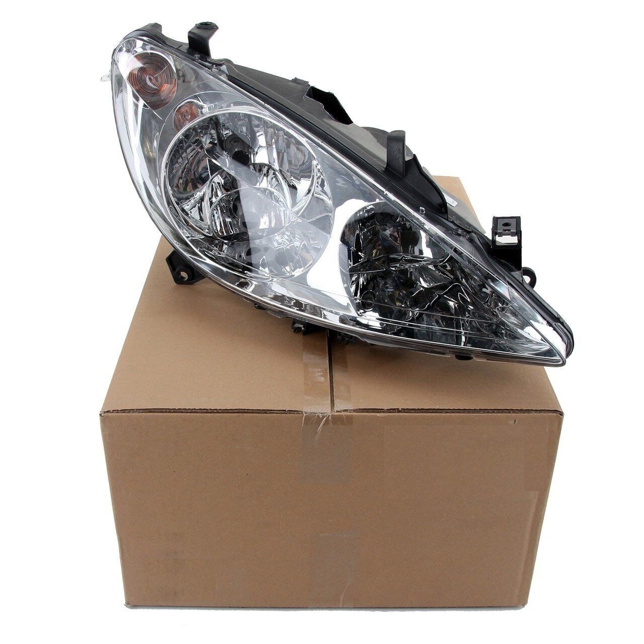 Peugeot 307 2001-2006 Ön Sağ Far Sisli Orijinal